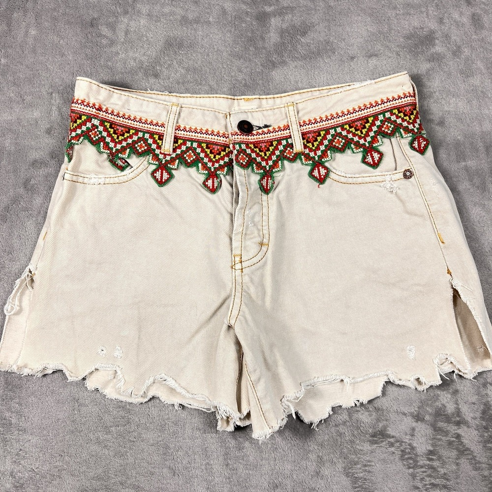 Free People We The Free Womens Size 25 Ivory Embroidered Borderline Cutoff Denim